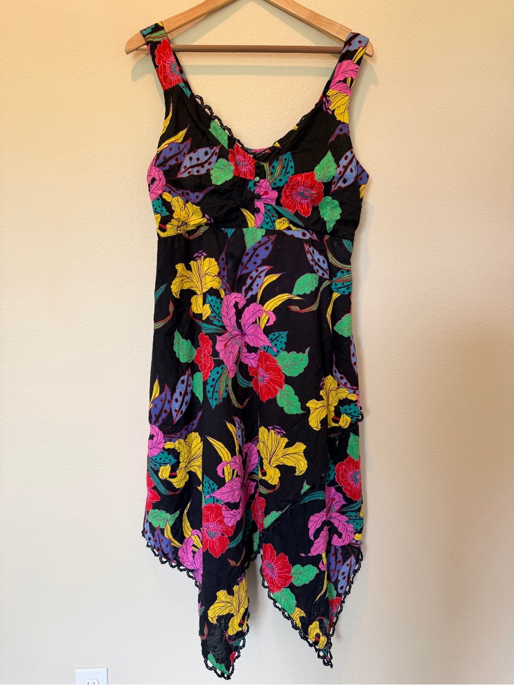 Susan Graver Black Multicolor Floral Handkerchief Hem Dress Size MP #0250